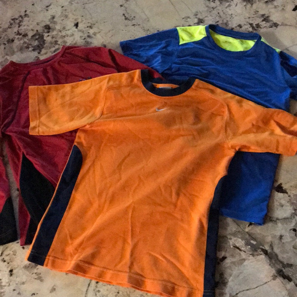 Bundle of 3 Y medium tees